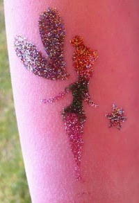 Pink Faces, Face Painting, Glitter Tattoos and Balloon Modelling 1098693 Image 4